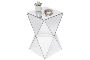 Staliukas Luxury Triangle