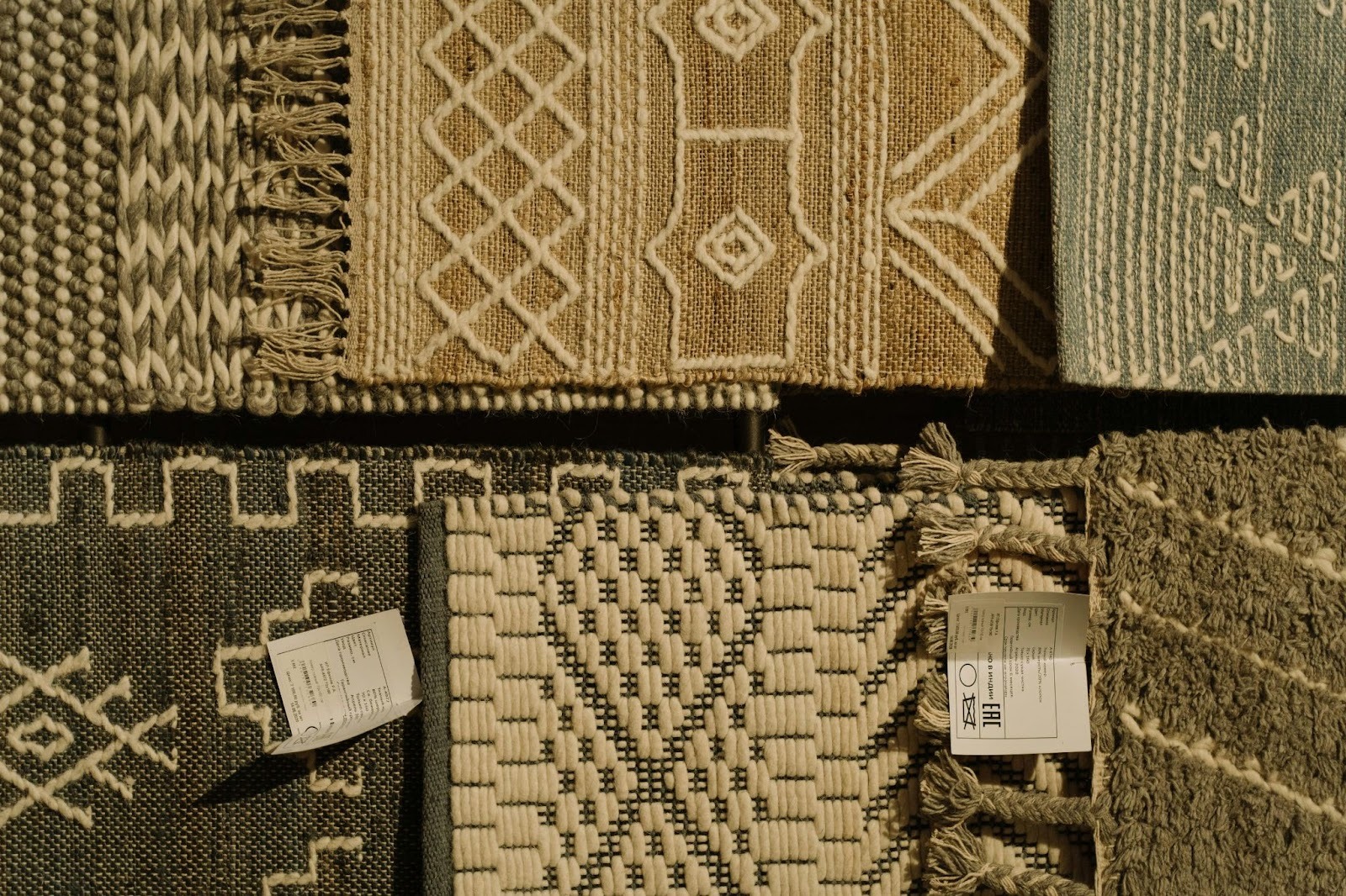 Skirtingos kilimų tekstūros, jų įtaka kambario išvaizdai | Dubingiai